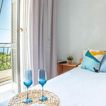 Blue Maraci 2 - Sea View, Kitchen, Beach Access Apartment Himare Luaran gambar